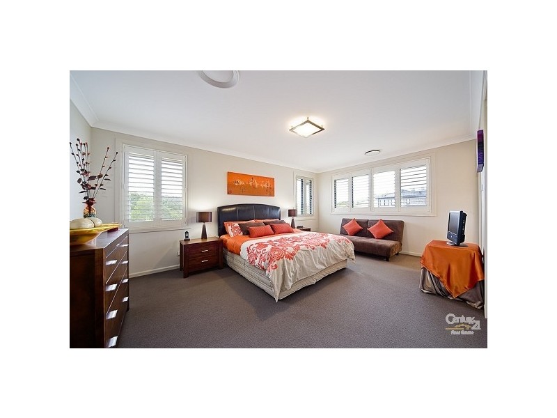 34 Carnarvon Drive, Frenchs Forest NSW 2086