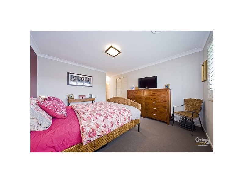 34 Carnarvon Drive, Frenchs Forest NSW 2086