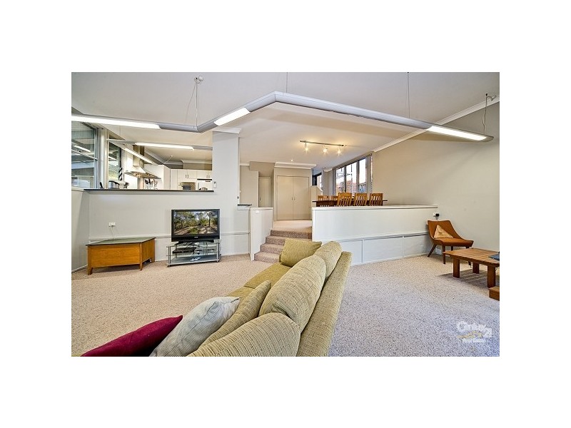 18 Farrer Place, Frenchs Forest NSW 2086