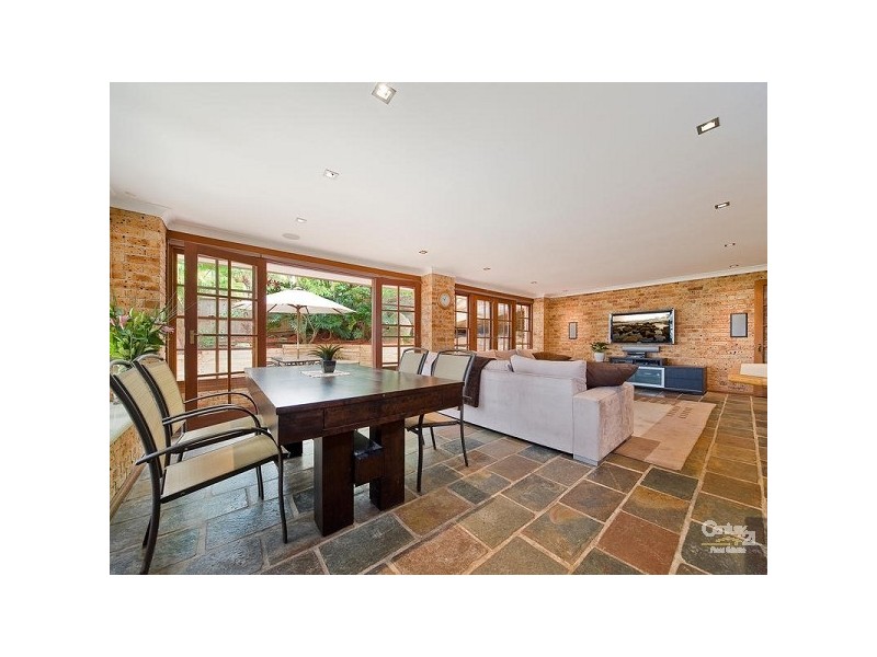 26 Springvale ave, Frenchs Forest NSW 2086