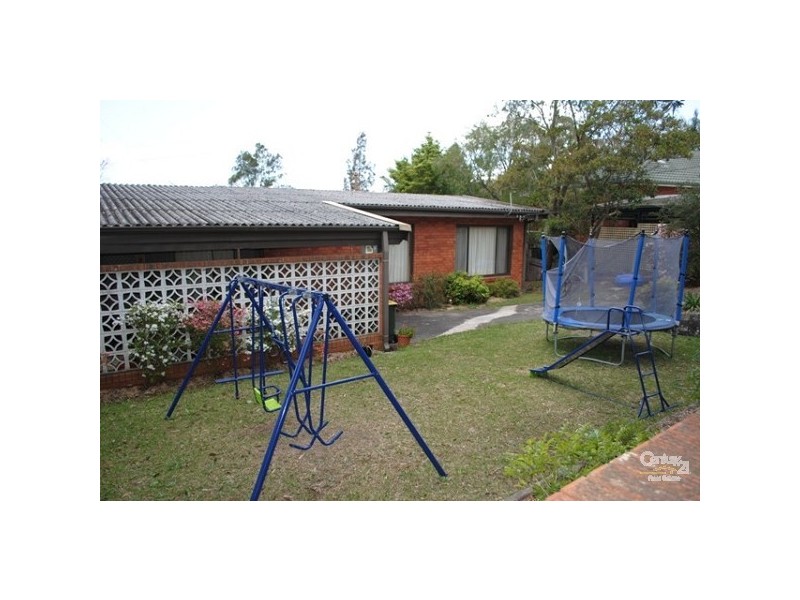 11 Moonbi Cr, Frenchs Forest NSW 2086