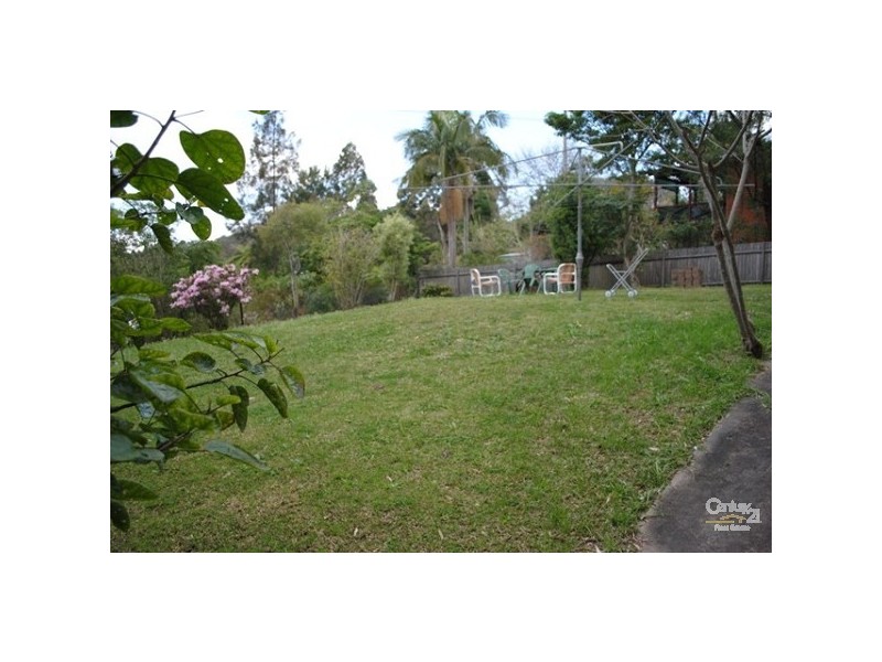 11 Moonbi Cr, Frenchs Forest NSW 2086