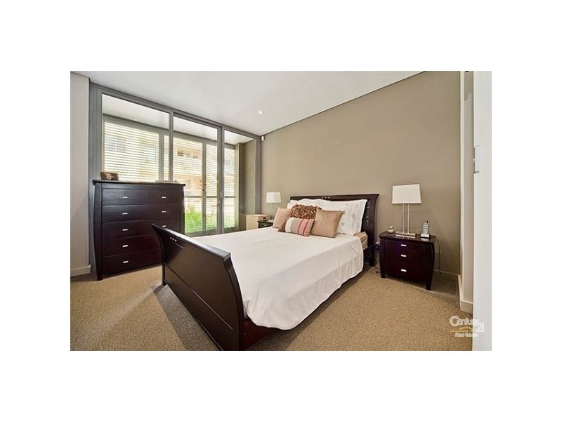 9/2A Campbell Parade, Manly Vale NSW 2093