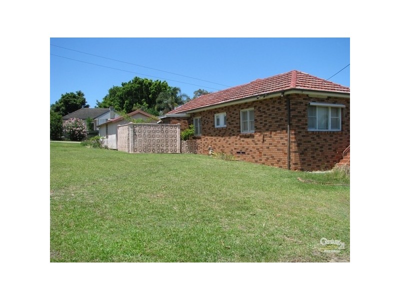 15 Davidson Ave, Forestville NSW 2087