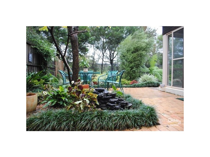 27 Seaview Parade, Belrose NSW 2085