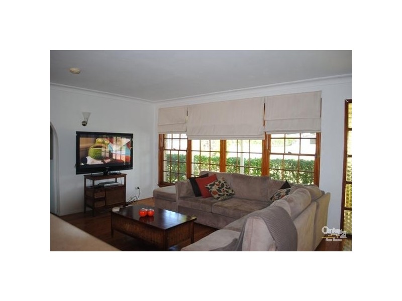 1 Cliff Point Place, Frenchs Forest NSW 2086