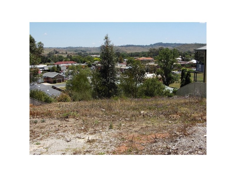 18 Emmett Close, Picton NSW 2571