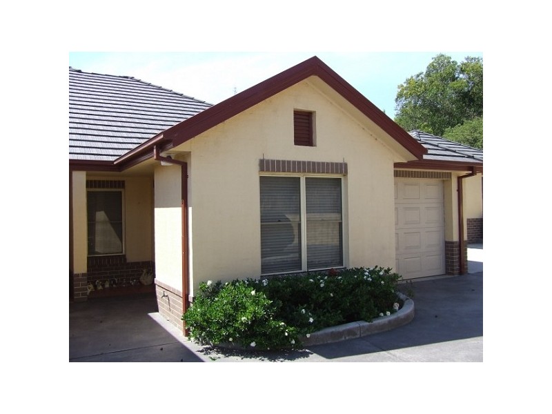 Unit 7 3-5 Colden street, Picton NSW 2571