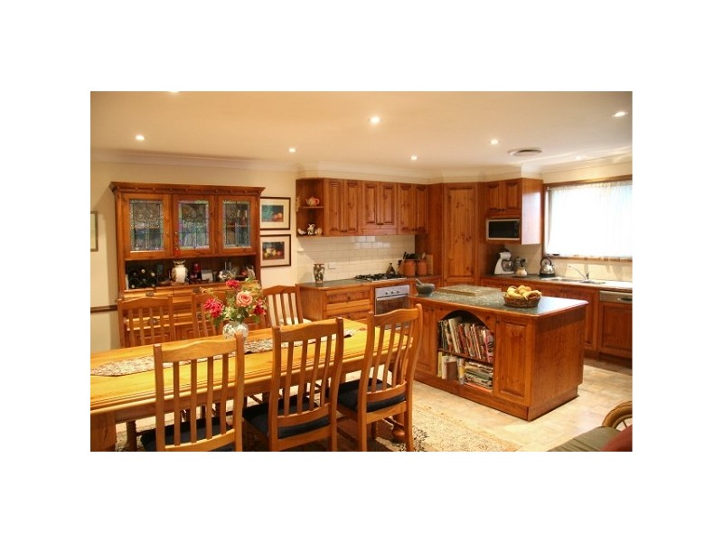 5 Wherritt Close, Picton NSW 2571
