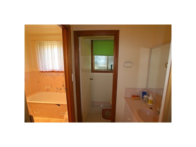 Unit1 60-62 Argyle Street, Picton NSW 2571