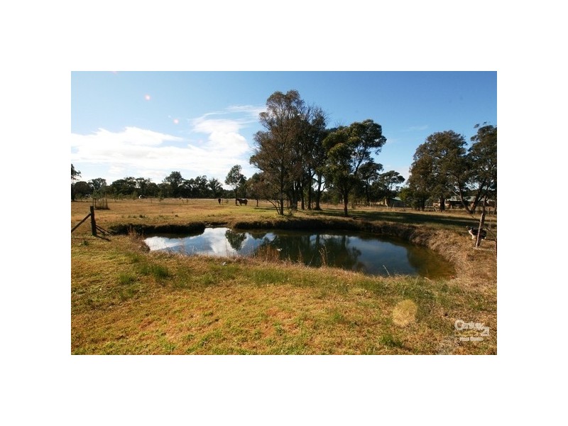 225 Hawthorne Road, Bargo NSW 2574