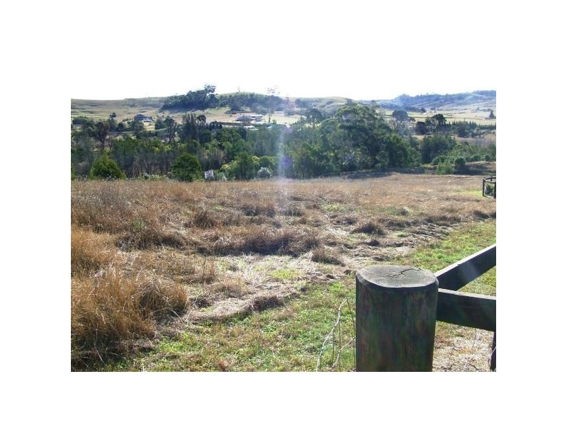 24 & 25 Starguard Crescent, Picton NSW 2571