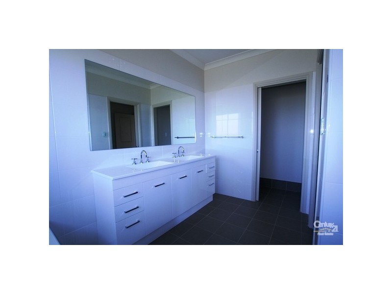 21 Chisolm Street, Wilton NSW 2571
