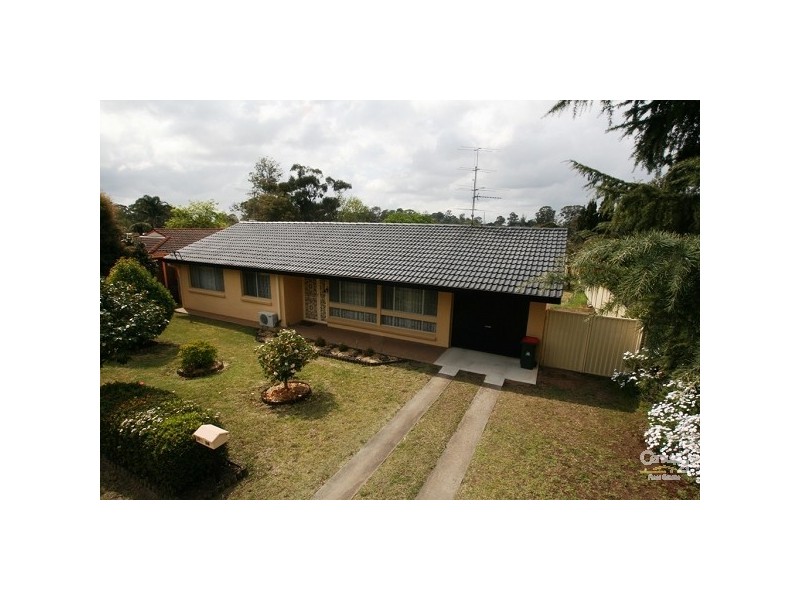 26 Castlereagh Street, Tahmoor NSW 2573