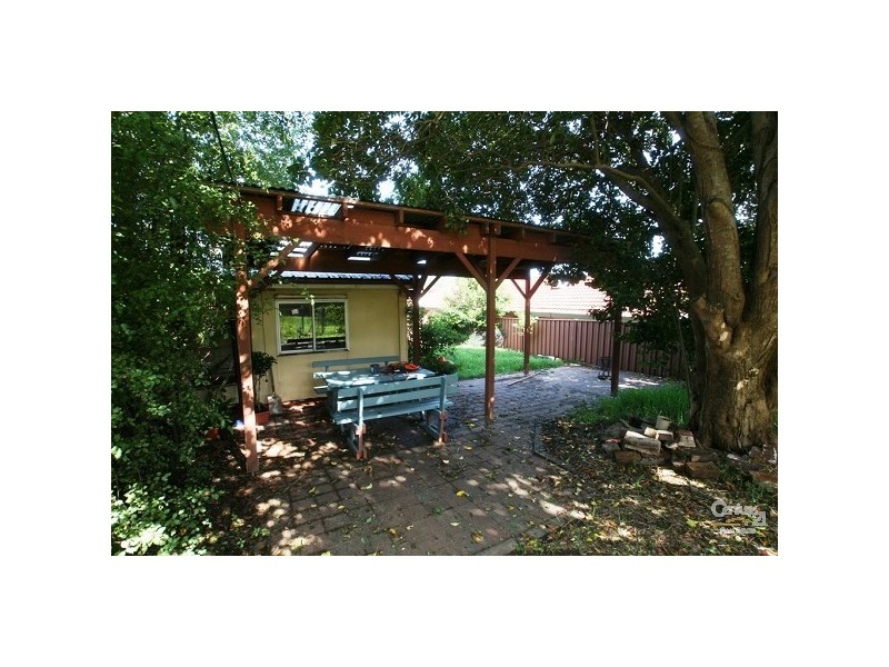 2 Kevin Place, Thirlmere NSW 2572