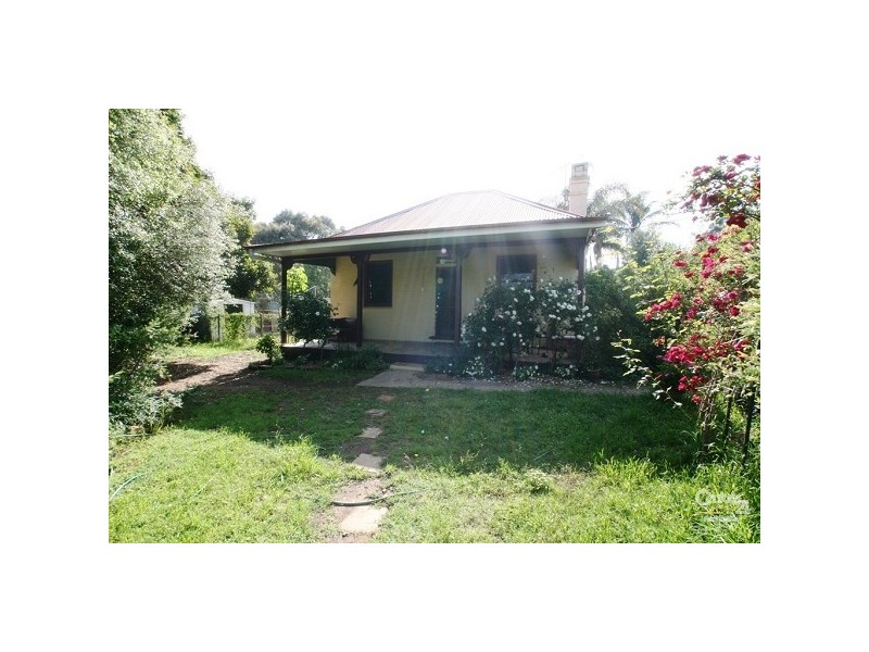 2 Kevin Place, Thirlmere NSW 2572