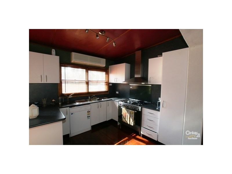 2 Kevin Place, Thirlmere NSW 2572