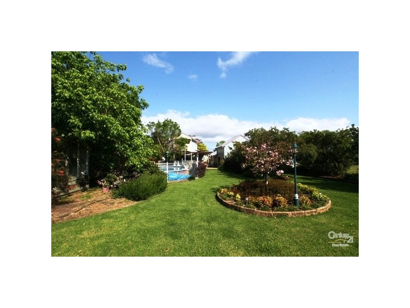 60 Carlton Road, Thirlmere NSW 2572