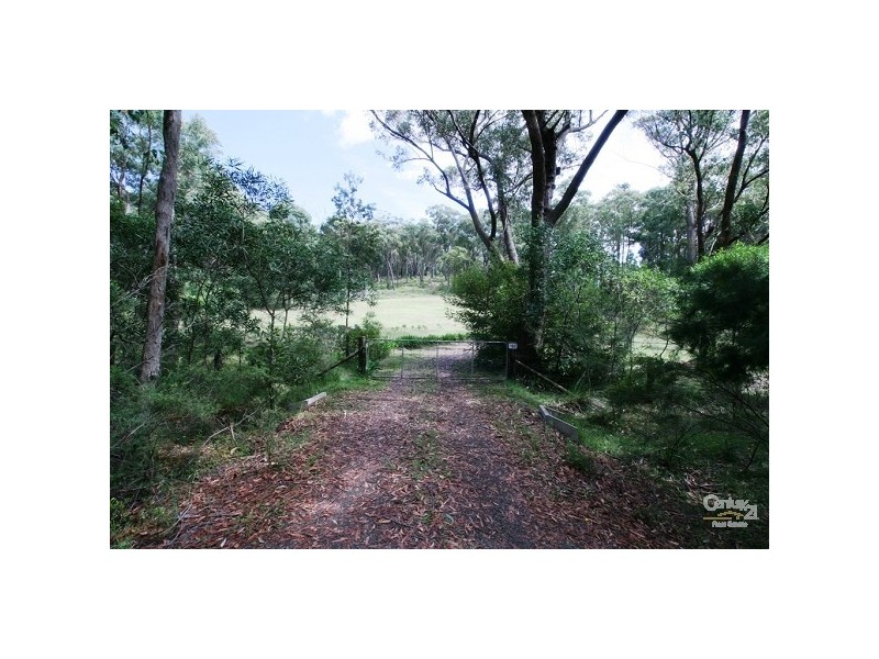 182 Sackville Street, Hill Top NSW 2575