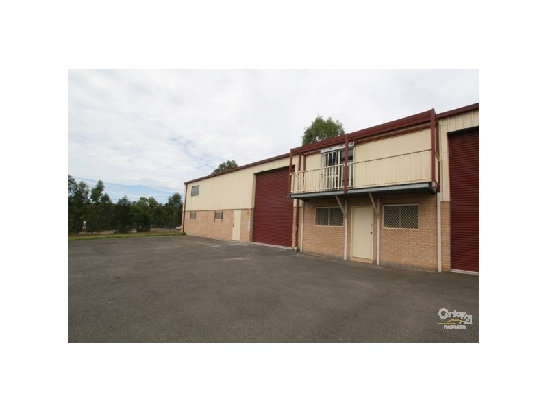 1/3 Redbank Place, Bridge Street, Picton NSW 2571