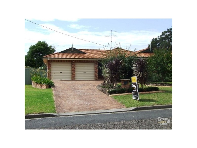 15 Ryan Street, Thirlmere NSW 2572