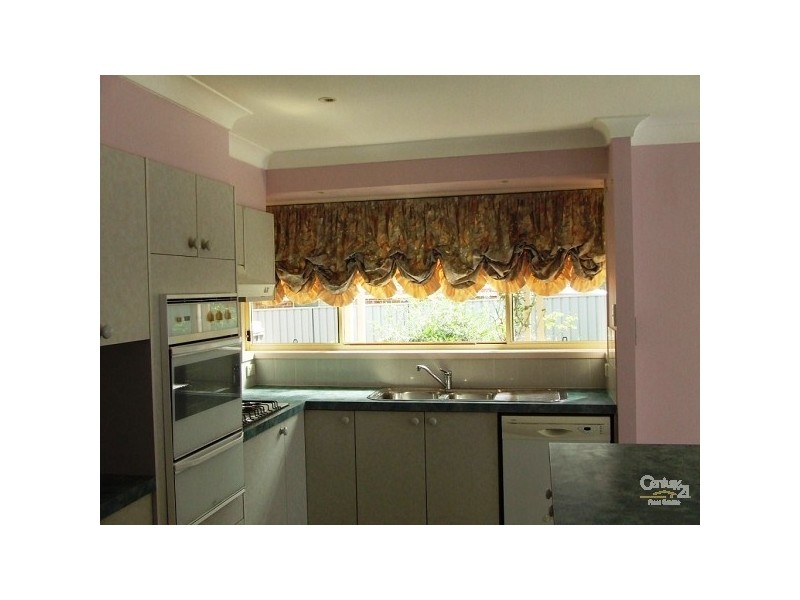 15 Ryan Street, Thirlmere NSW 2572