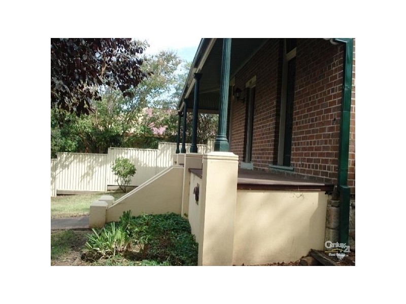 39 Lumsdaine Street, Picton NSW 2571