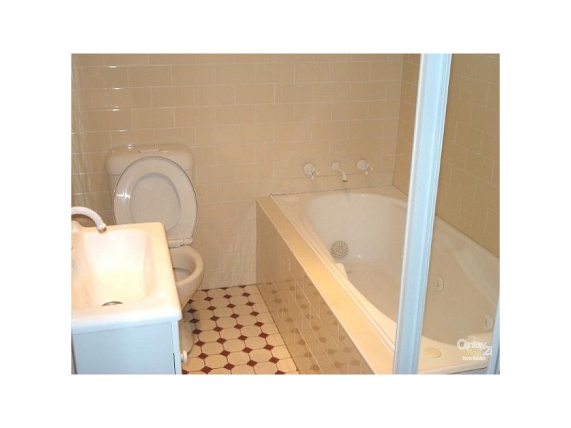 39 Lumsdaine Street, Picton NSW 2571