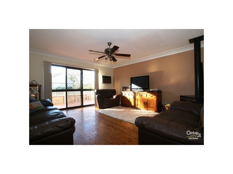 20 Picton Avenue, Picton NSW 2571