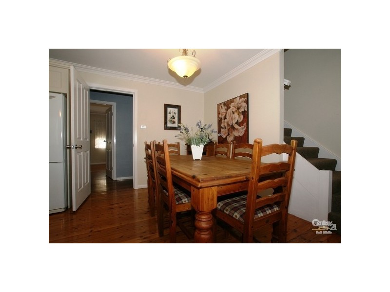 20 Picton Avenue, Picton NSW 2571