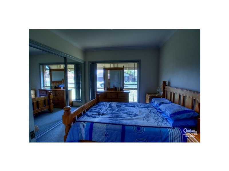 14 Winparra Close, Tahmoor NSW 2573