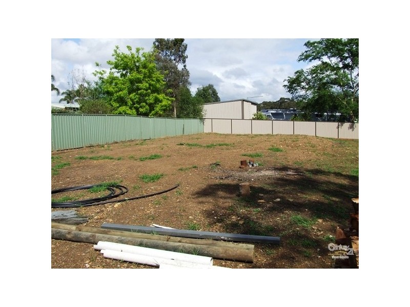 24 North Street, Thirlmere NSW 2572