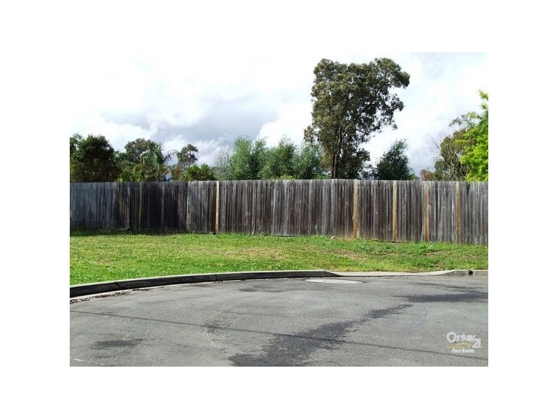 24 North Street, Thirlmere NSW 2572