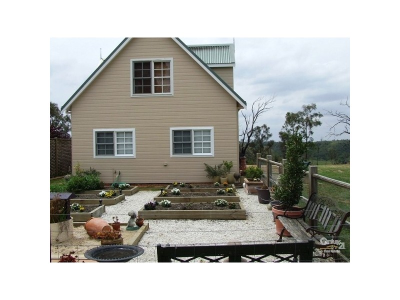 37 The Grange, Picton NSW 2571