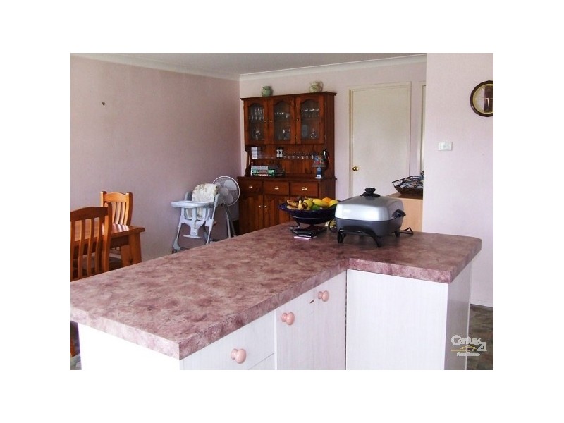 7 Bradbury Street, Tahmoor NSW 2573