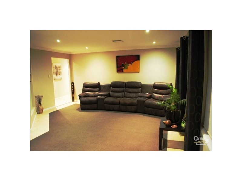 6 Hereford Way, Picton NSW 2571