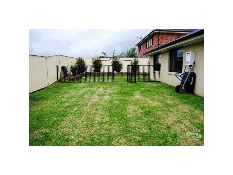6 Hereford Way, Picton NSW 2571