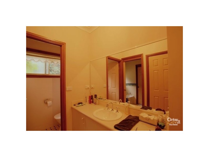 12b Heathcote Street, Picton NSW 2571