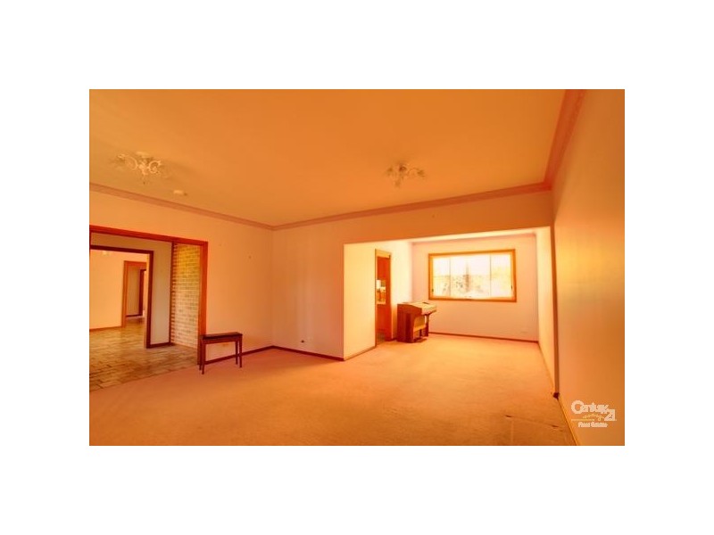 20 Camden Road, Douglas Park NSW 2569