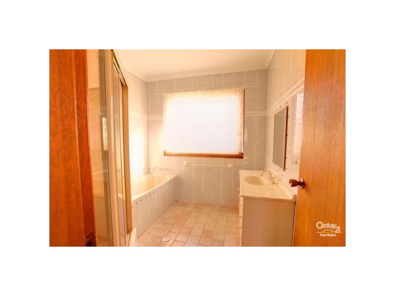 20 Camden Road, Douglas Park NSW 2569