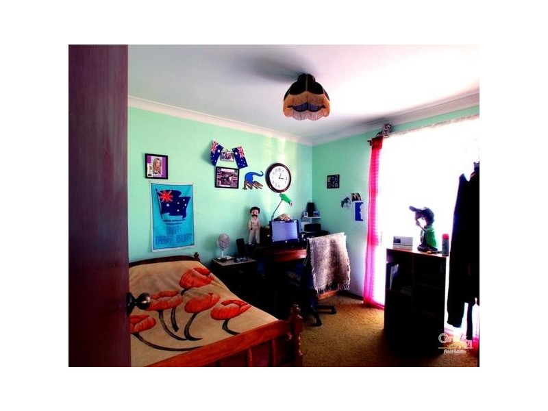 11 Heathcote Street, Picton NSW 2571