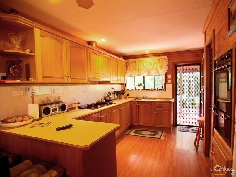 90  Shelleys Lane, Thirlmere NSW 2572