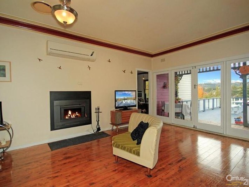 16 Picton Avenue, Picton NSW 2571