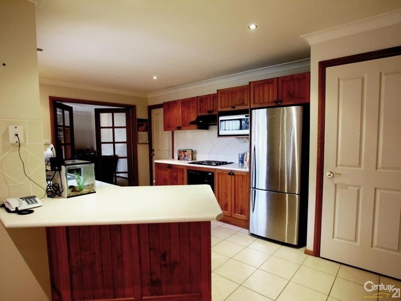 18 Hereford Way, Picton NSW 2571