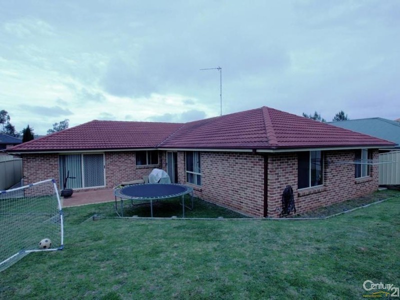 18 Hereford Way, Picton NSW 2571