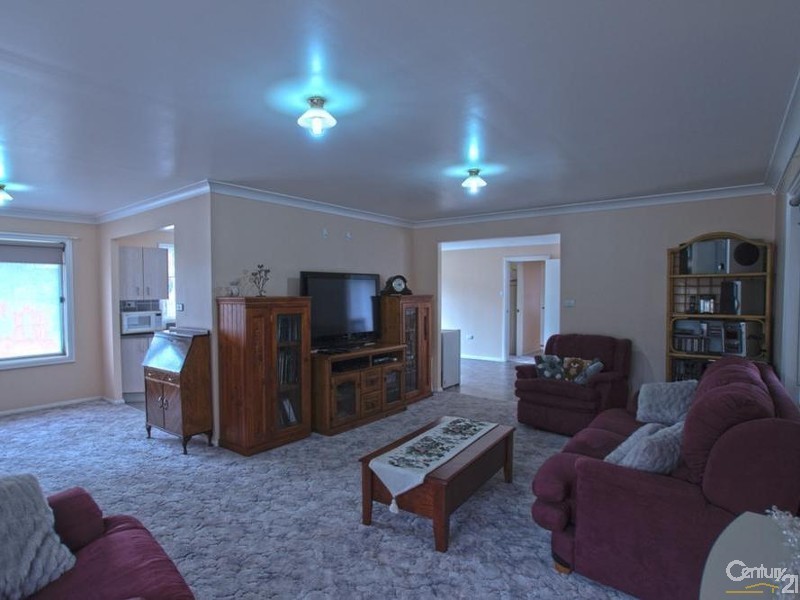 12 Links Ave, Yerrinbool NSW 2575