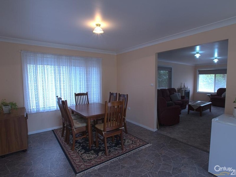 12 Links Ave, Yerrinbool NSW 2575
