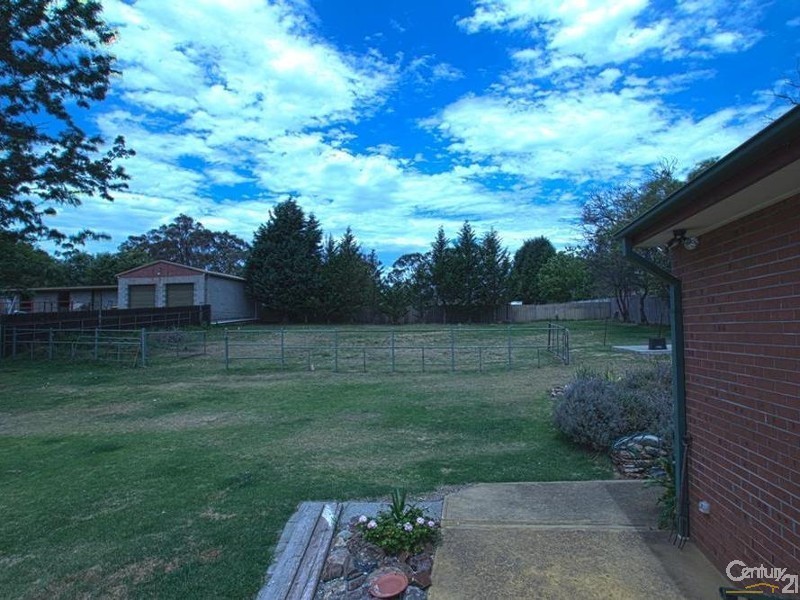 12 Links Ave, Yerrinbool NSW 2575