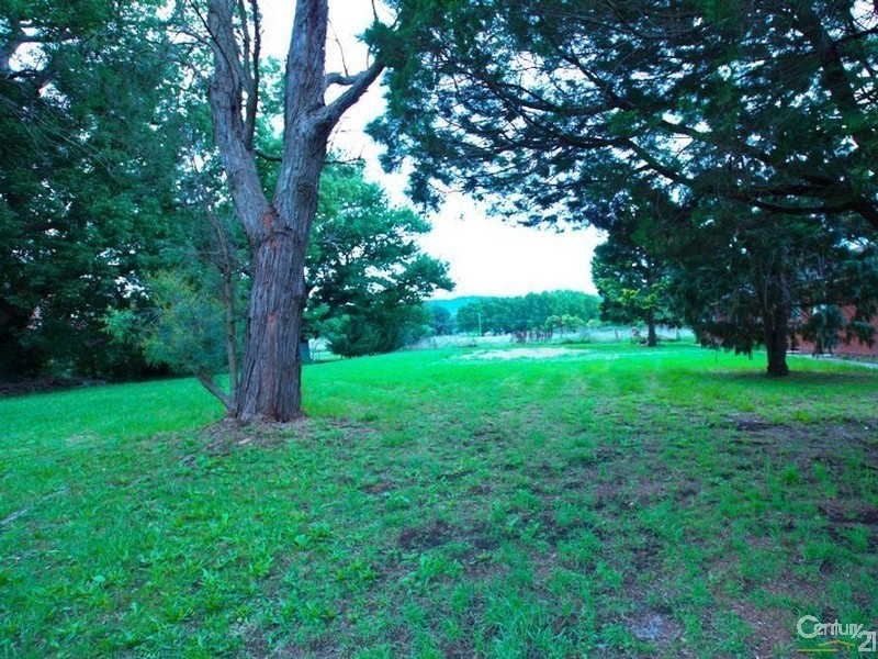 8 Menangle Street West, Picton NSW 2571