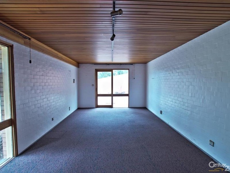 1 Wherritt Close, Picton NSW 2571